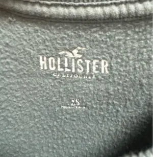 Green Hollister graphic crewneck thumbnail 4