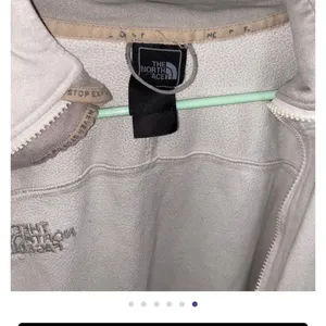White Northface Fleece Zip Up thumbnail 6
