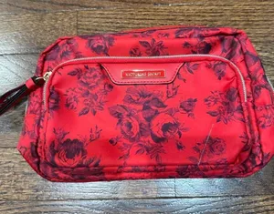 Victoria’s Secret Makeup Bag thumbnail 1