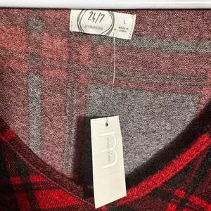 N259. Maurices red plaid long sleeve top with V-neck and bell sleeves Size L thumbnail 2