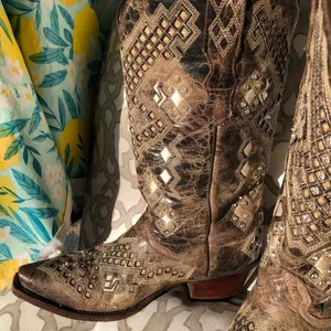 Golden Guns Studded Rhinestones Western 5664 Cowboy Boots 8 thumbnail 2