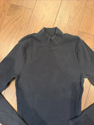 Abercrombie & Fitch So Soft Essentials Black Mock Neck Medium - C27-166 thumbnail 3