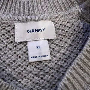 Old Navy Sweater thumbnail 4