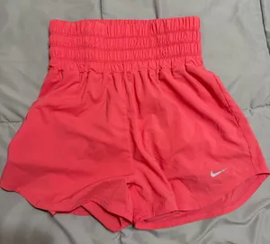 Nike Shorts Women’s thumbnail 1