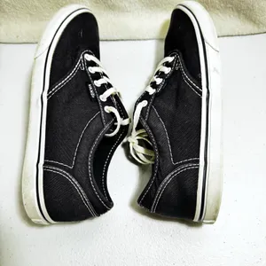 VANS Off The‎ Walls Low Profile Canvas Lace Up Shoes Women 6 EUC OLDSTOCK thumbnail 4