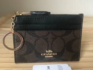Coach card holder thumbnail 1