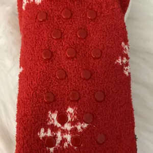 Peanuts Women's Snoopy Holiday Teddy Fur Slipper Socks NWT thumbnail 2