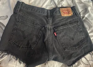 Levi’s 501 Shorts thumbnail 1