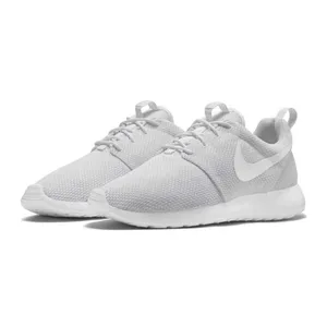 Women’s Nike Roche One White Sneakers 6.5 thumbnail 2
