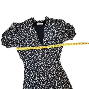Reformation Reeds Ruffle Floral Georgette Midi Dress Size 0 Black Minimalist thumbnail 15