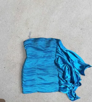 Amur Strapless Blue Midi Dress thumbnail 2