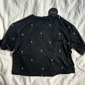 NWT lightening bolt tshirt thumbnail 4