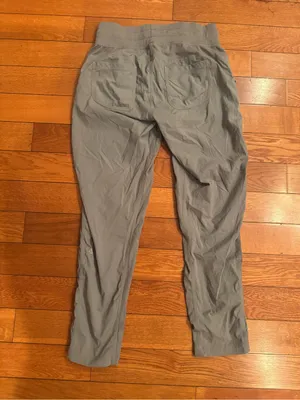 Lululemon Dance Studio Mid-Rise Jogger - Gray (Size 6) Like New thumbnail 4