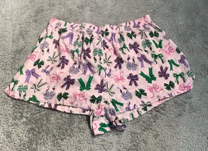 Pink Victoria’s Secret pajama lounge bow pattern Shorts large thumbnail 1