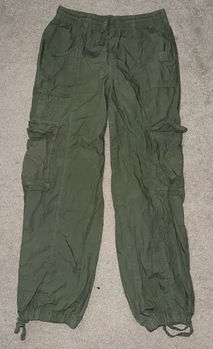 Aerie Olive Cargo Jogger Pants – Trendy Utility thumbnail 1