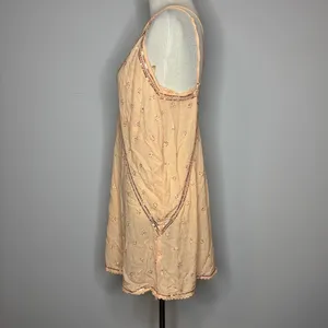Free People - Chloe Embroidered Slip Mini Dress in Sweet Peach thumbnail 2