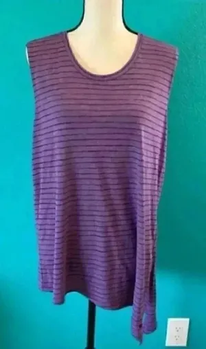 Nike dri fit tank top in size large / xl thumbnail 1