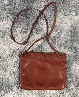 Margot Chestnut Leather Crossbody Bag thumbnail 1