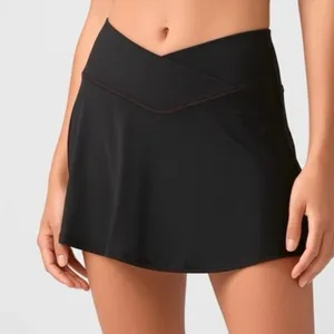 OFFLINE by‎ Aerie Crossover Skort Sz S Black Tennis Golf Pickleball Running thumbnail 2