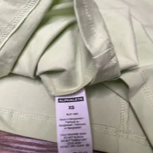 Alphalete Light Green T-Shirt thumbnail 3