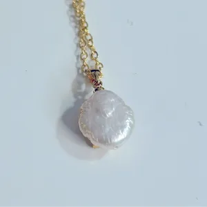 Rhinestone K Pearl Pendant Necklace‎ Gold thumbnail 3