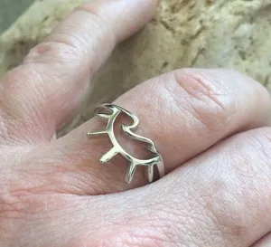 Sterling Silver Sun and Wave Ring Size 6 thumbnail 3