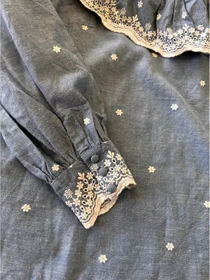 Sézane Embroidered Francesca Blouse Blue Chambray Women’s size 36 US 4 Small thumbnail 6