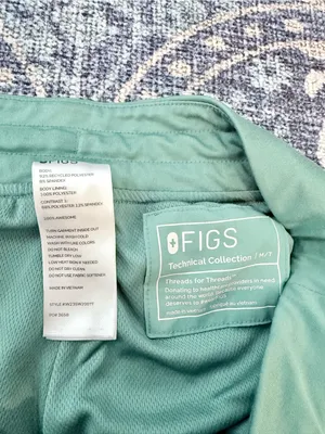 Figs High Waisted Yola FreeX Lined Scrub Pants thumbnail 2
