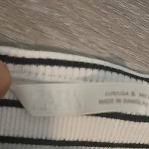 Zara Black and White Striped Tank Top thumbnail 2