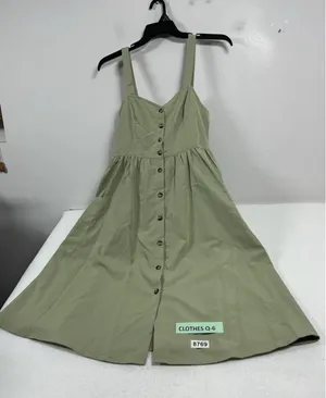 Womans NWT Shein Sun Dress Midi Large Green thumbnail 1