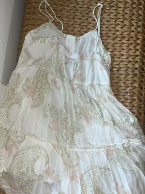 Dress thumbnail 2