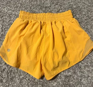 Lululemon Hotty Hot Shorts thumbnail 2