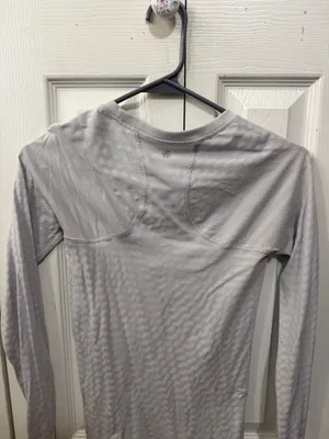Athleta Long sleeve top  thumbnail 2