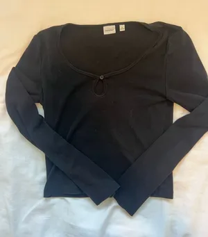 Sunday Best Aritzia Top thumbnail 1