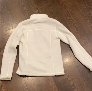NWOT Lightweight Pullover thumbnail 3