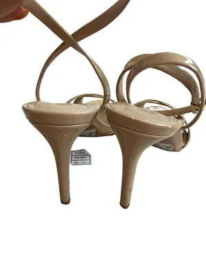 SCHUTZ Hilda Tan Patent Leather Sandals Heels Size 6.5 thumbnail 5