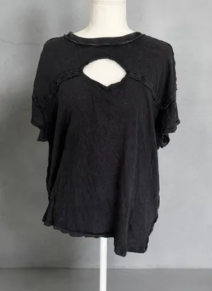 WE THE FREE Black Gray T Shirt Size Medium NEW NWOT thumbnail 1