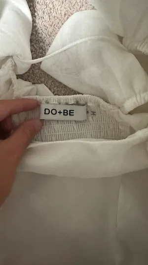 DO+BE White Top thumbnail 2