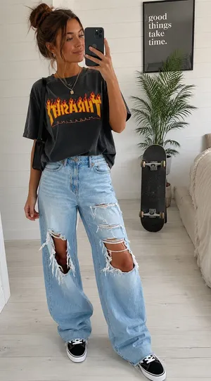 American Eagle Ripped Baggy Jeans Wide-Leg thumbnail 1