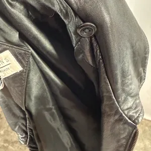 Vintage Valerie Stevens Lambskin Leather Belted Jacket‎ in Black Size Medium thumbnail 12