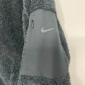 Nike Sherpa Therma Fleece Training‎ Pullover Hoodie Black Women's Medium thumbnail 3