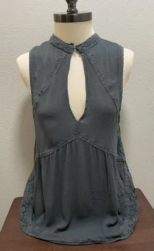 American Eagle XL Dark Green Lace Keyhole Sleeveless Blouse thumbnail 1