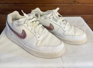 Nike Women's Ebernon Low White/Bronze Sz 5.5 BV1156-100 thumbnail 1