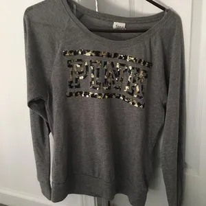 VS PINK top thumbnail 1