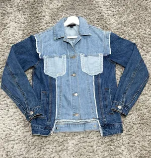RD Style Womens Size XS Patchwork Denim Jacket Two Tone Blue Raw Hem Distressed thumbnail 1