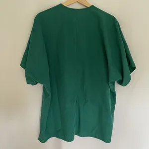 NFL nurse sz L gophers scrubs green‎ short sleeved top v-neck lightweight thumbnail 6