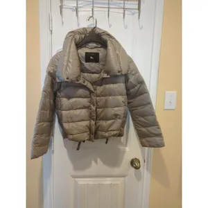 Zara woman down jacket sz S thumbnail 6