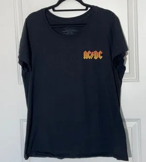 AC/DC Back in Black Band Tee 2X thumbnail 1