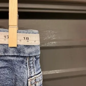 American Eagle High Rise Light‎ Wash Denim Casual Everyday Blue thumbnail 3