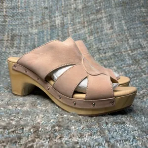 Five Worlds By Cordani Zafira Wooden Clog Sandal in Pink Nubuck Leather thumbnail 5